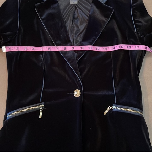 Peter Nygard velvet suit leather trimmed jacket (6) skirt (small) price is firm - Picture 9 of 13